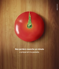 Passata di pomodoro con pomodorini Passata di pomodoro con pomodorini